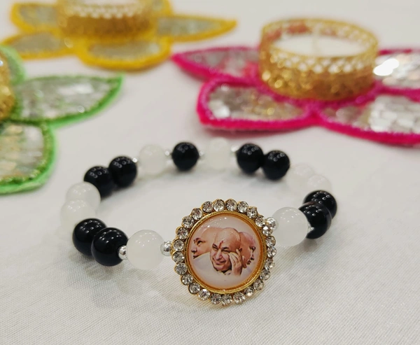 Jai Guruji Black And White Bracelet  - Free Size
