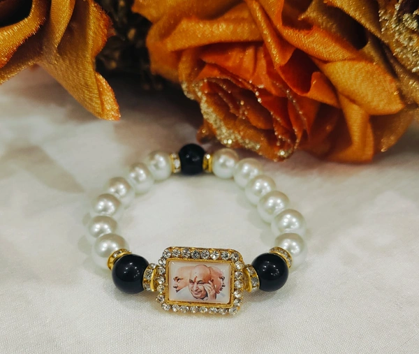 Jai Guruji Pearl And Black Bead Bracelet  - White, Free Size