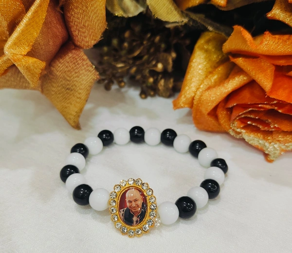 Jai Guruji Black And White Bracelet Pack Of 10 Pieces - Free Size