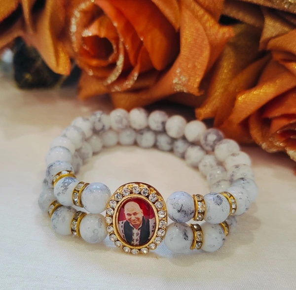 Jai Guruji Bracelet With Marbled Beads - Gray, Free Size