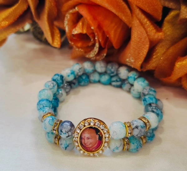 Jai Guruji Bracelet With Marbled Beads - Blizzard Blue