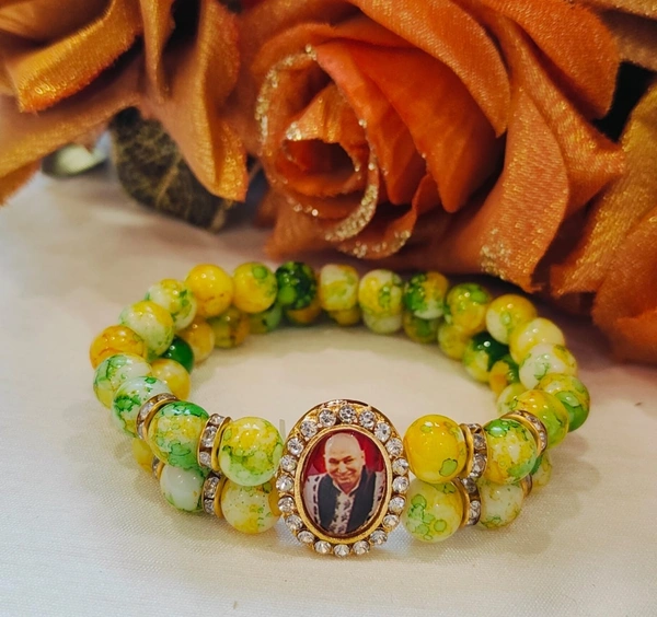 Jai Guruji Bracelet With Marbled Beads - Bright Sun, Free Size