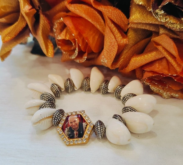 Jai Guruji Kaudi And Metal Beads Bracelet  - White, Free Size