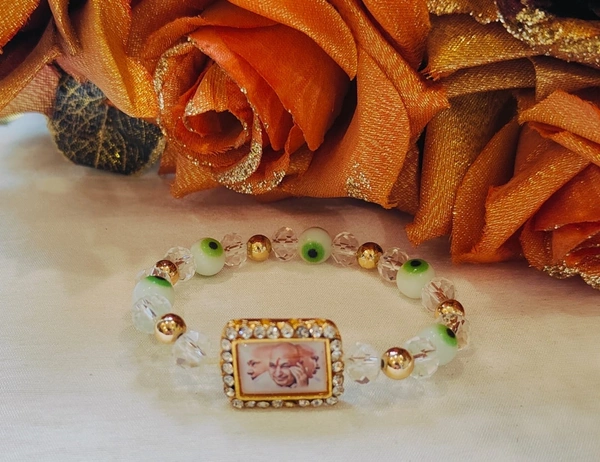 Jai Guruji Bracelet With Green Evil Eye And White Crystals - Green, Free Size