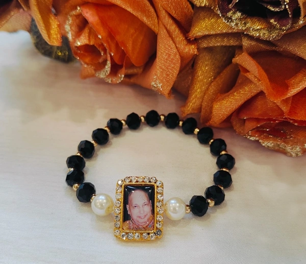Jai Guruji Bracelet  - Black, Free Size