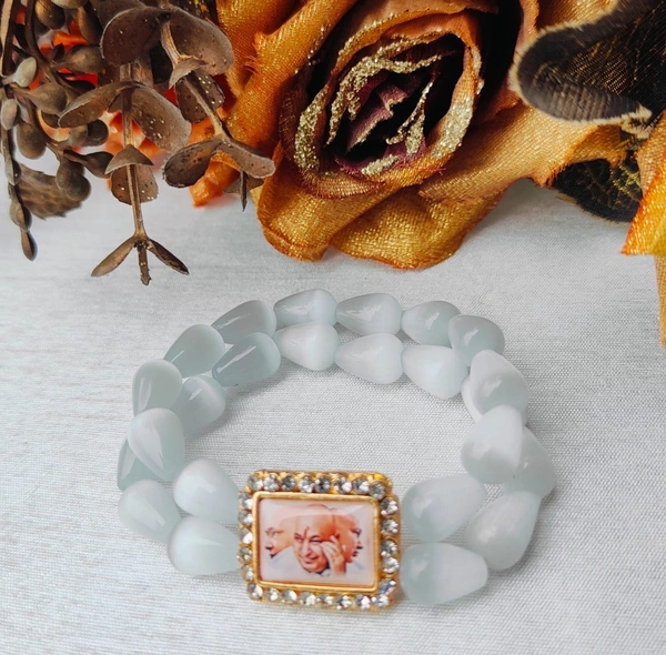 Jai Guruji Imported Malaysian Beads Bracelet  - White, Free Size