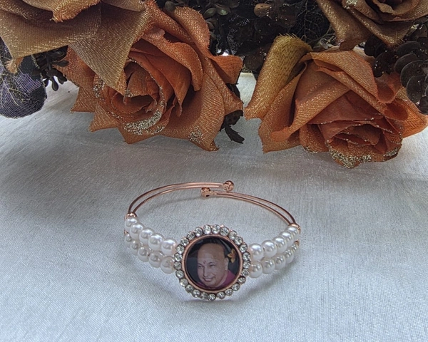 Jai Guruji Rose Gold Openable Bangle Bracelet  - White, Free Size