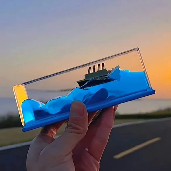 YOUR KART Cruise Ship Fluid Drift Bottle, Unsinkable  Cruise Ship Toy in  Liquid Wave Cruise Fluid Ship Decoration, Cruise Ship Milk & Cookies Scratch (Multi)