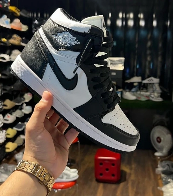 Air JORDAN High  - 11