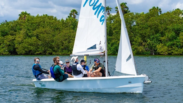 RS SAILING RS TOURA 9 SEATER SAILING BOAT