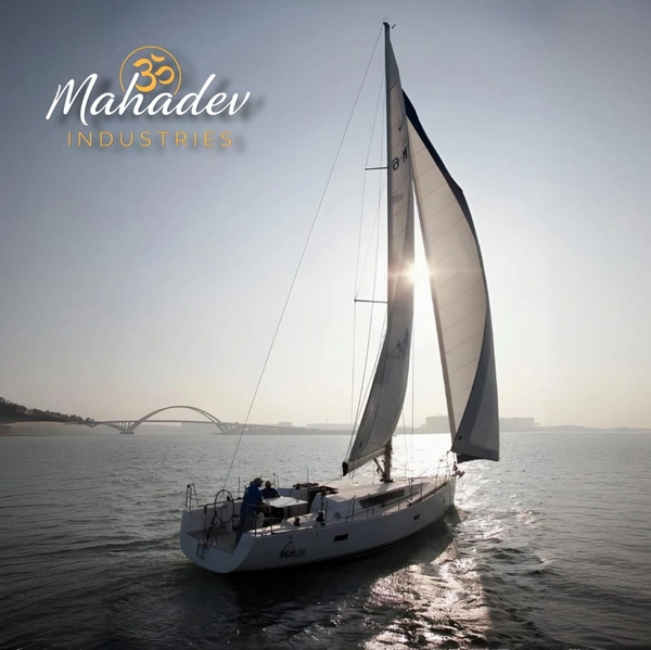 DAFMAN B70 SAILING BOAT