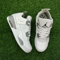 Retro 4 "White Oreo" - UK 9