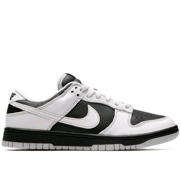 Low Dunk "Reverse Panda" - 9
