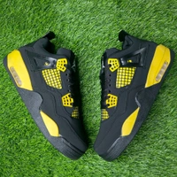 Retro 4 "Yellow Thunder" - UK 7