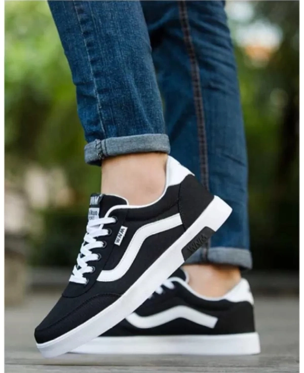 Casual Shoes  Stylish Casual Gym Shoes - Black Bean
