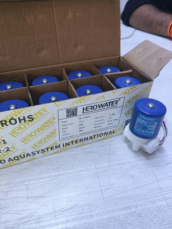 HERO WATER Solenoid Valve – DC 24V/36V | 2.5mm Orifice | High-Quality Water Flow Control - Blue
