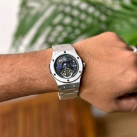 Most Demanded Analog Quartz Movement Collection With High Quality Strap Best finishing Body & Case