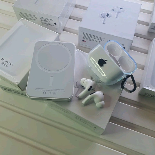 Magnetic Power Bank 5000mAh, Air Pods Pro 2 Premium Quality With Silicon Case Combo Offer 