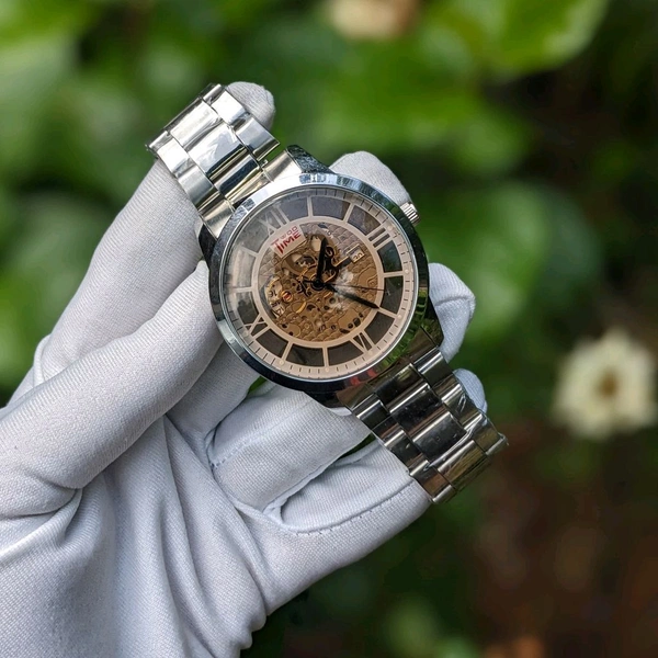 WooTime Analog Quartz Movement Collection Collection With High Quality Strap Best Finishing Body & Case - STWT3