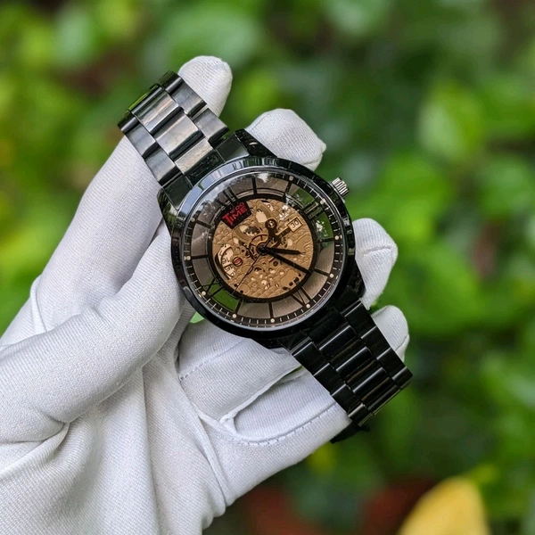 WooTime Analog Quartz Movement Collection Collection With High Quality Strap Best Finishing Body & Case - STWT4