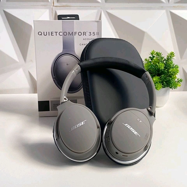 QC 35 II Premium Headphone, Wireless And Connected With IOS & Android - SRBQ1