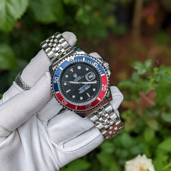 Analog Quartz Movement Watch With High Quality Strap Best finishing Body & Case - SRR1