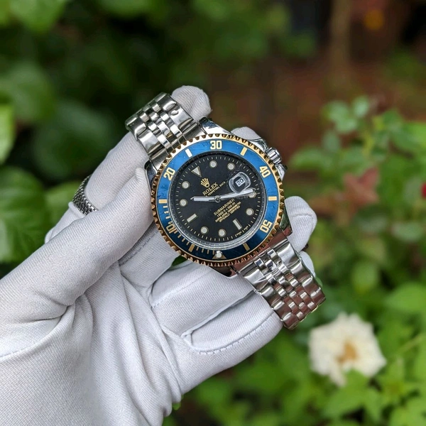 Analog Quartz Movement Watch With High Quality Strap Best finishing Body & Case - SRR8