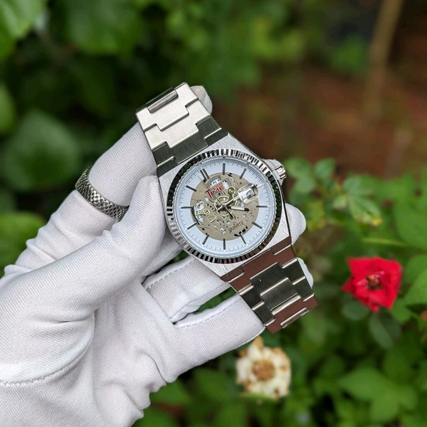 Analog Quartz Movement Watch Budget With High Quality Strap Best finishing Body & Case - SRT1