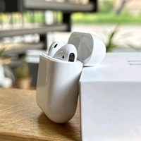 Air Pods 2 Awesome Quality With Original Box Packing, Free Silicon Case, Both Sensors Working 