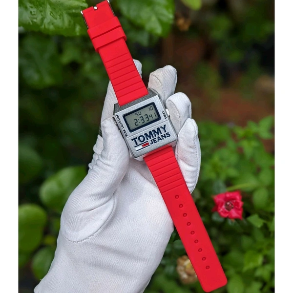 Digital Trending Best Quality Watch With High Quality Strap Best finishing Body & Case - SRTH3