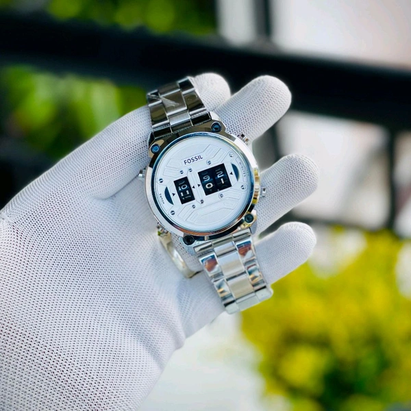Analog Quartz Movement Watch With High Quality Strap Best finishing Body & Case - SRF1