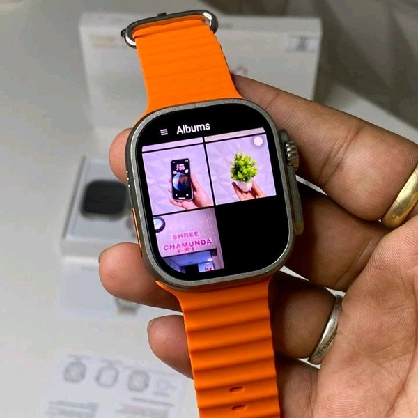 Android 5G Smartwatch With 2GB Ram And 32GB International Storage, Instagram, YouTube, WhatsApp With Camera. you can install Apps From the Play Store!