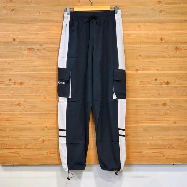 Skiyex Trending cargo pants are a versatile and practical choice for casual wear. - L