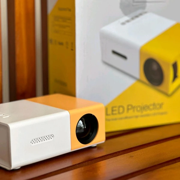 Mini Projector, Portable Movie Projector, Smart Home Projector