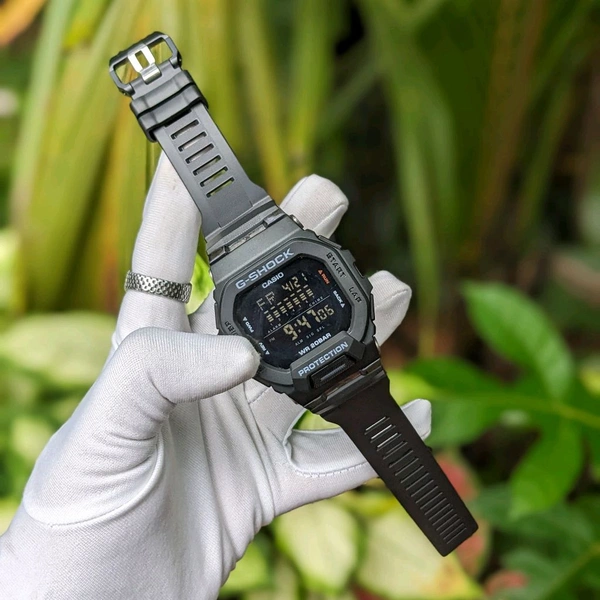 Digital Most Demanded Trending Watch With High Quality Strap Best finishing Body & Case - SRG2