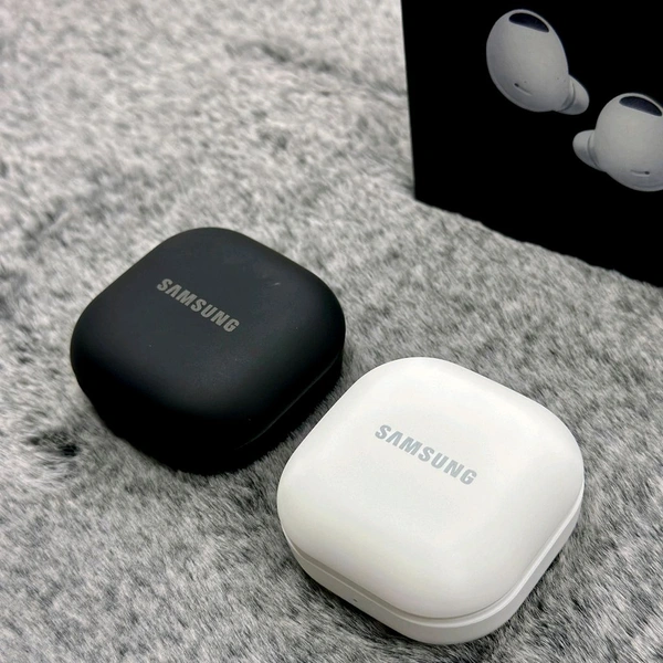 Most Awaited Budget Combo | Active 2 Amoled Display Smartwatch And Buds 2 Pro Best Quality Earphone - Black/Black