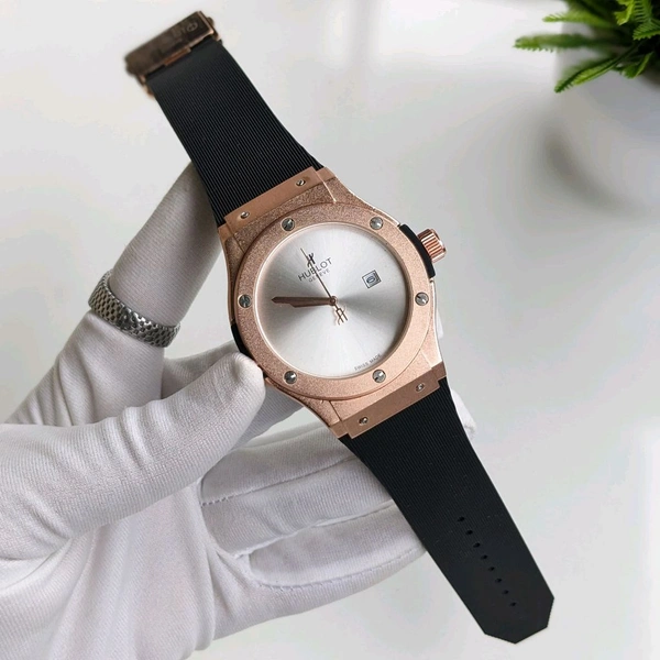Analog Most Demanded Trending Analog Watch With High Quality Strap Best Finishing Body & Case - SRH4