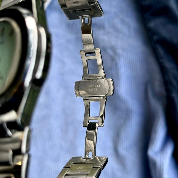 Analog High Quality Quartz Movement Watch Collection With High Quality Strap Best finishing Body & Case - SRP2