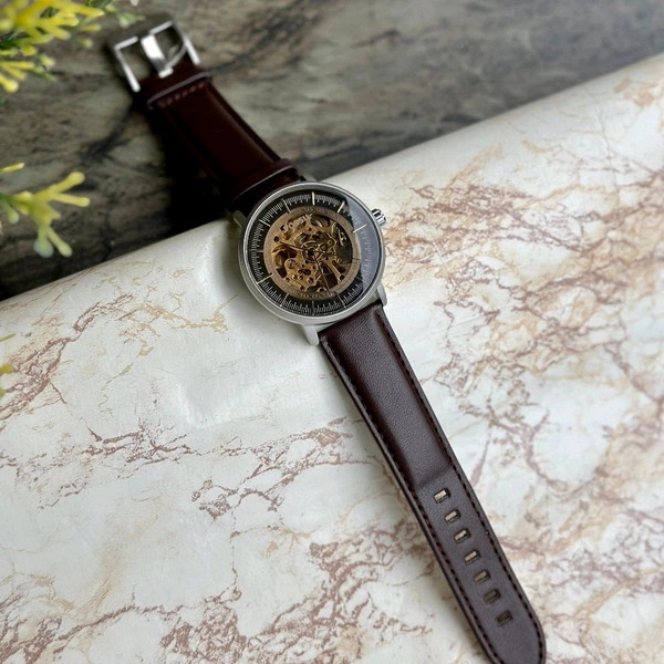 Analog Automatic Top Quality Collection With High Quality Strap Best Finishing Body & Case  - Silver