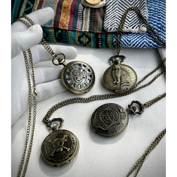 Vintage Premium Pocket Watch Keychain with Key Ring for Car & Bike Keys Gift for Men & Women Metal Pocket Watch Chain - Roman Numerals