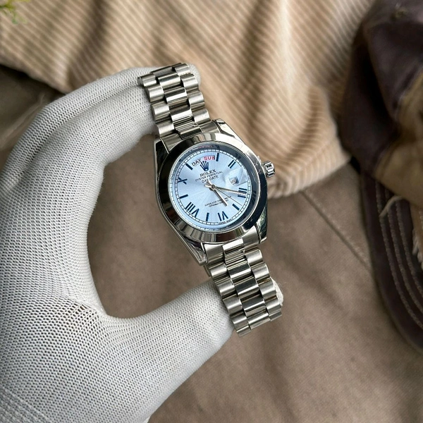 Analog High Quality Quartz Movement Watch Collection With High Quality Strap Best finishing Body & Case - STR1