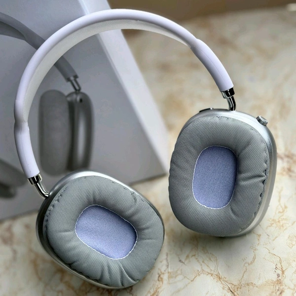 Air Max High Quality With Popup Window, Carrying Pouch, And High Sound Quality With Mic
