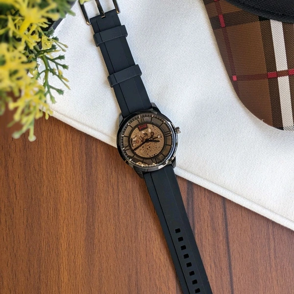 WooTime Analog Quartz Movement Collection With High Quality Strap Best Finishing Body & Case - Black