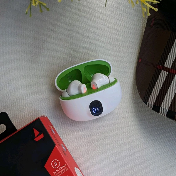 Bluetooth Truly Wireless In Ear Earbuds With Mic