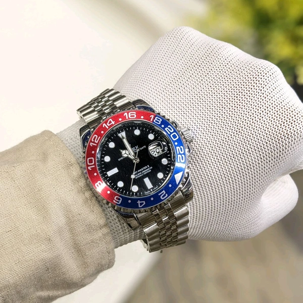 Analog High Quality Quartz Movement Watch Collection With High Quality Strap Best finishing Body & Case