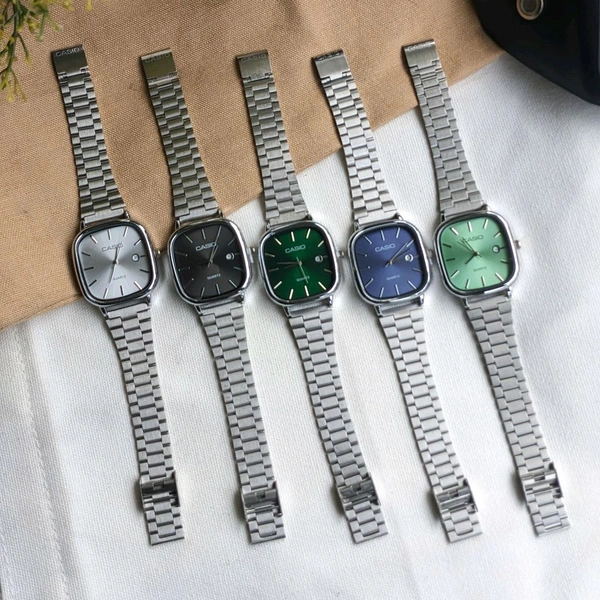 Analog High Quality Quartz Movement Watch Collection With High Quality Strap Best finishing Body & Case - SRG1