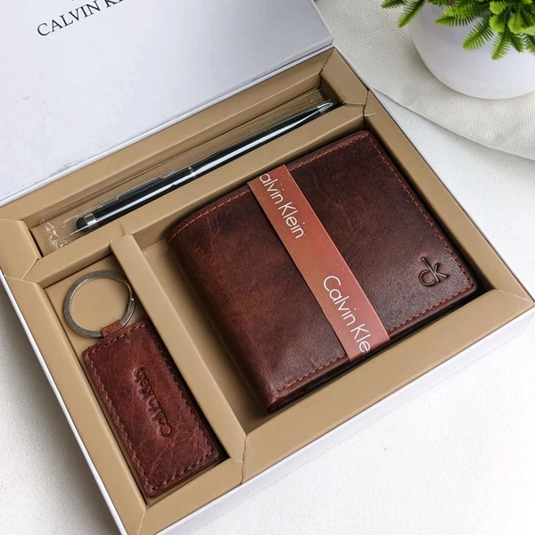 Personalised Men's Wallet, Keychain & Pen Combo