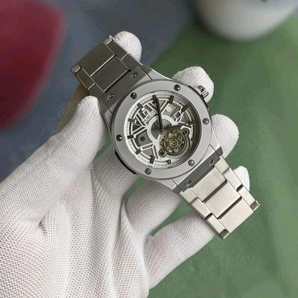 Analog High Quality Quartz Movement Watch Collection With High Quality Strap Best finishing Body & Case - SRH1