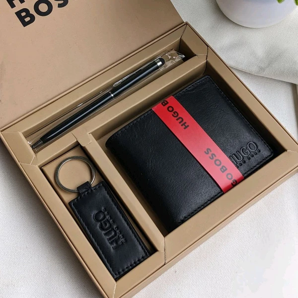 Personalised Men's Wallet, Keychain & Pen Combo