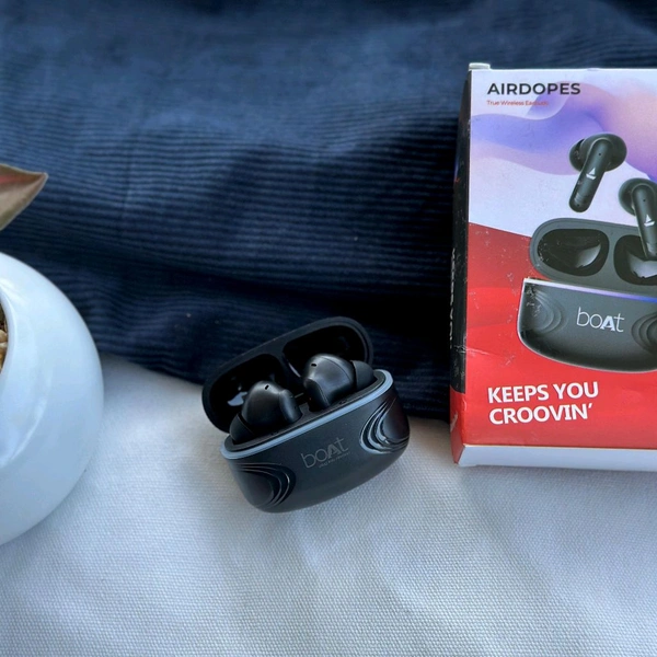 Bluetooth Truly Wireless In Ear Earbuds With Mic - SRB3